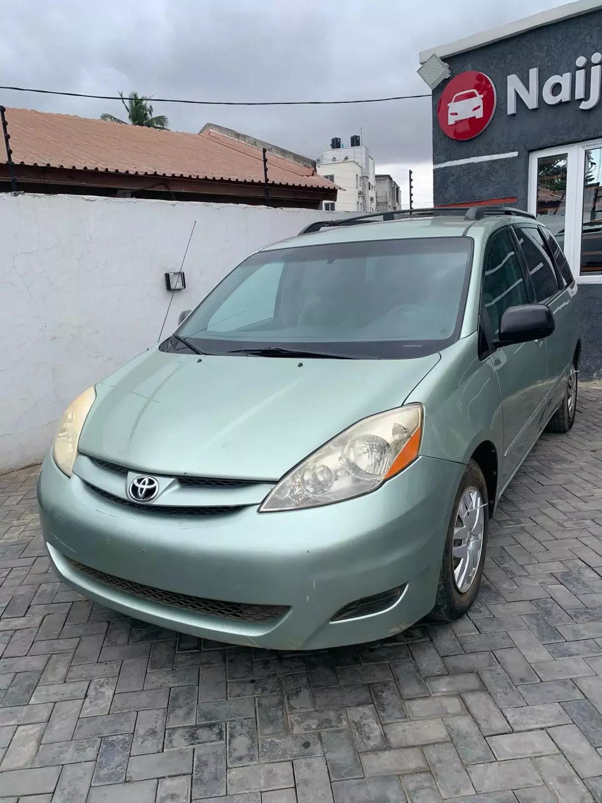 Toyota Sienna   - 2008