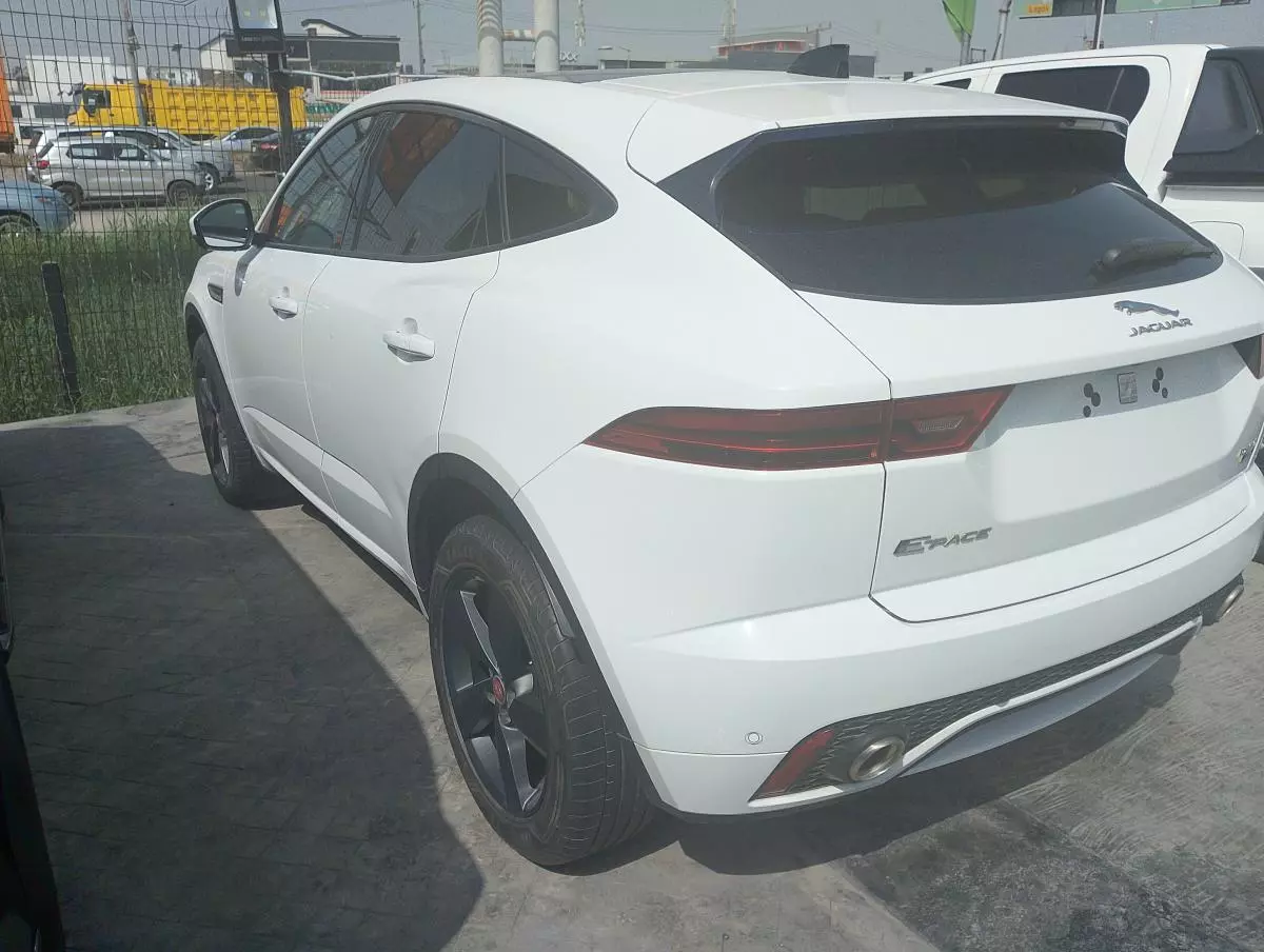 Jaguar E-Pace   - 2020