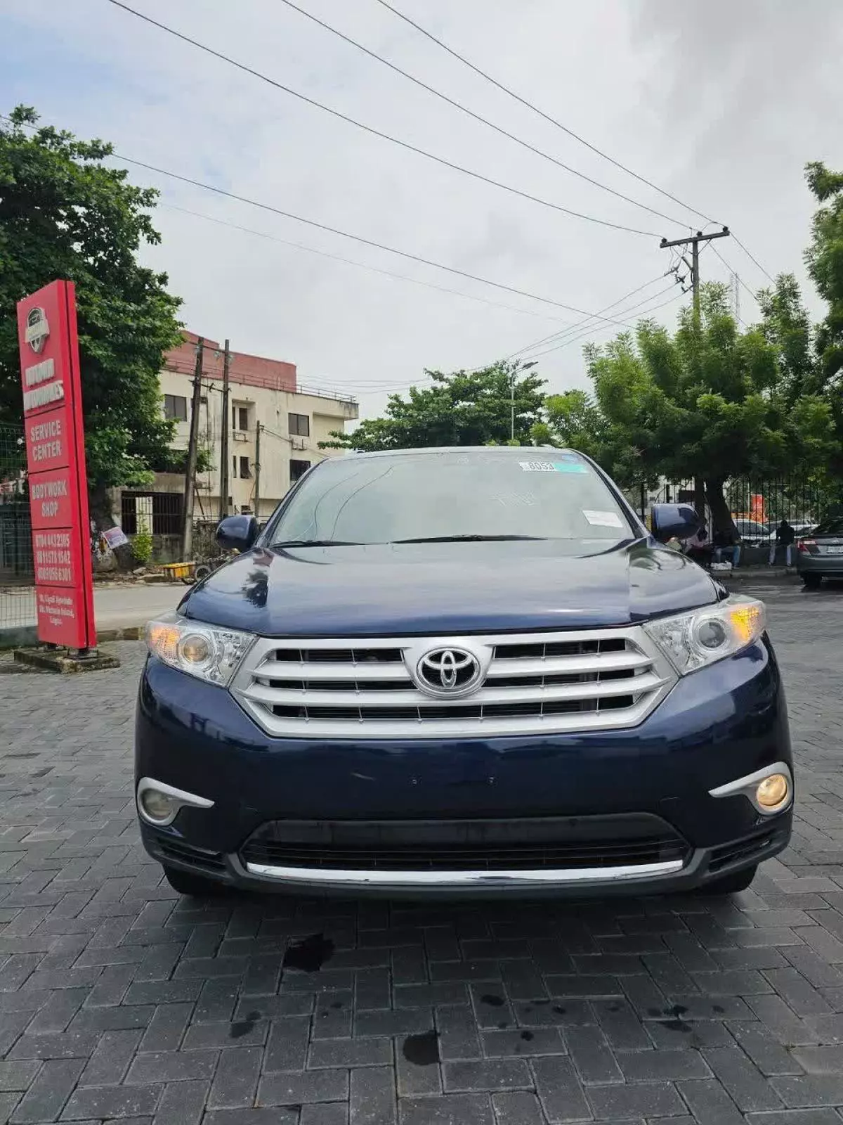 Toyota Highlander   - 2013