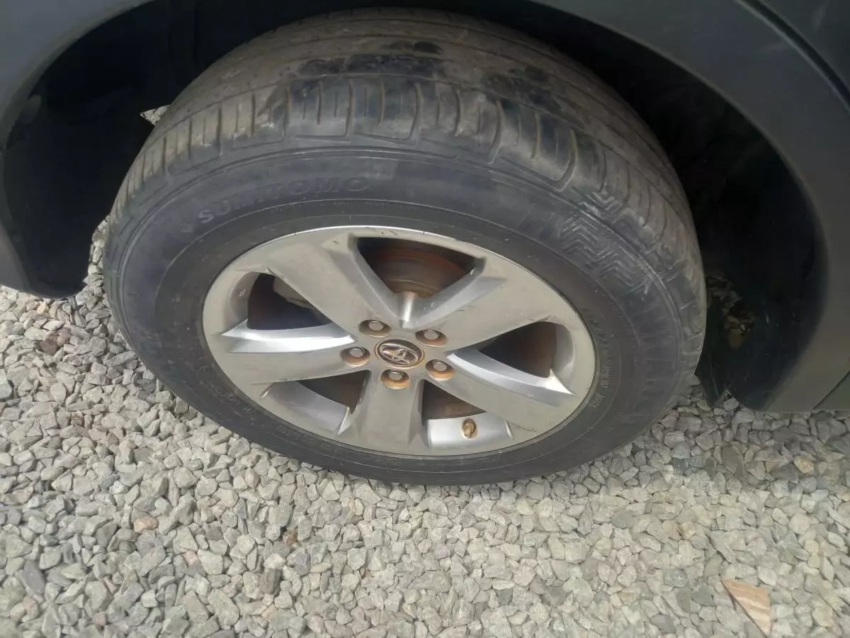 Toyota RAV 4 - 2015