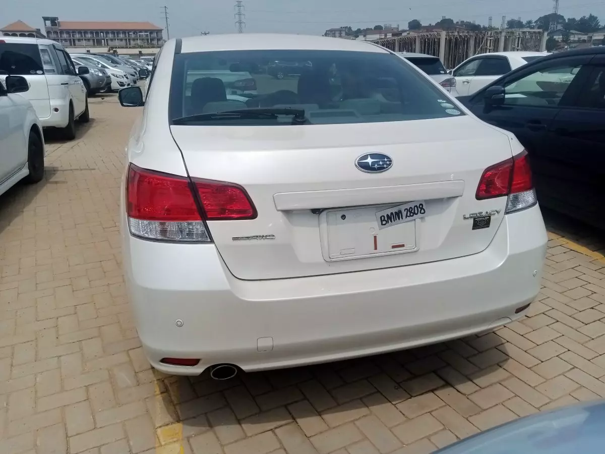car Back