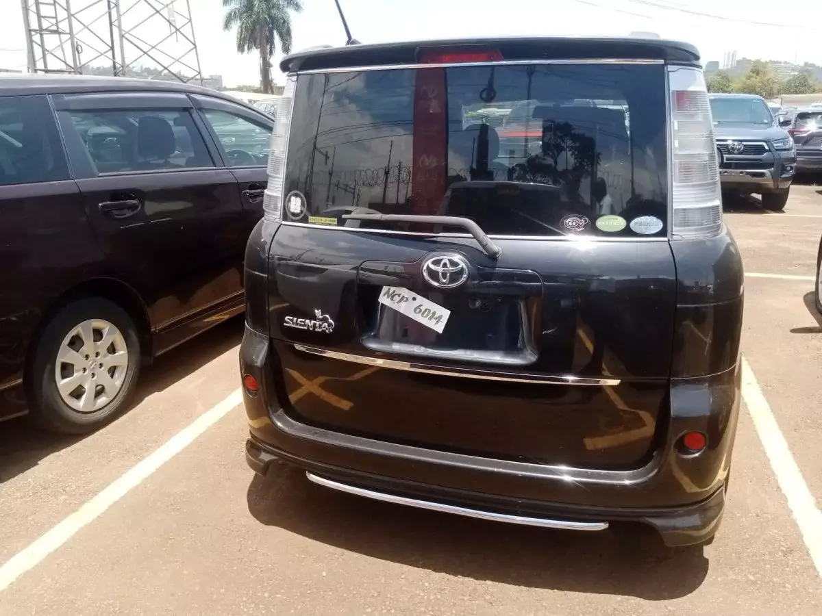 car Back