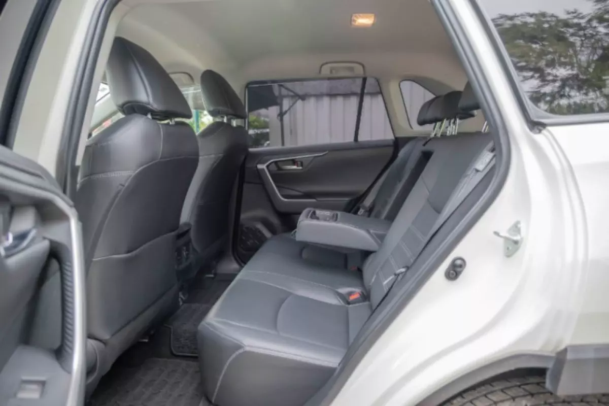 interiorBack