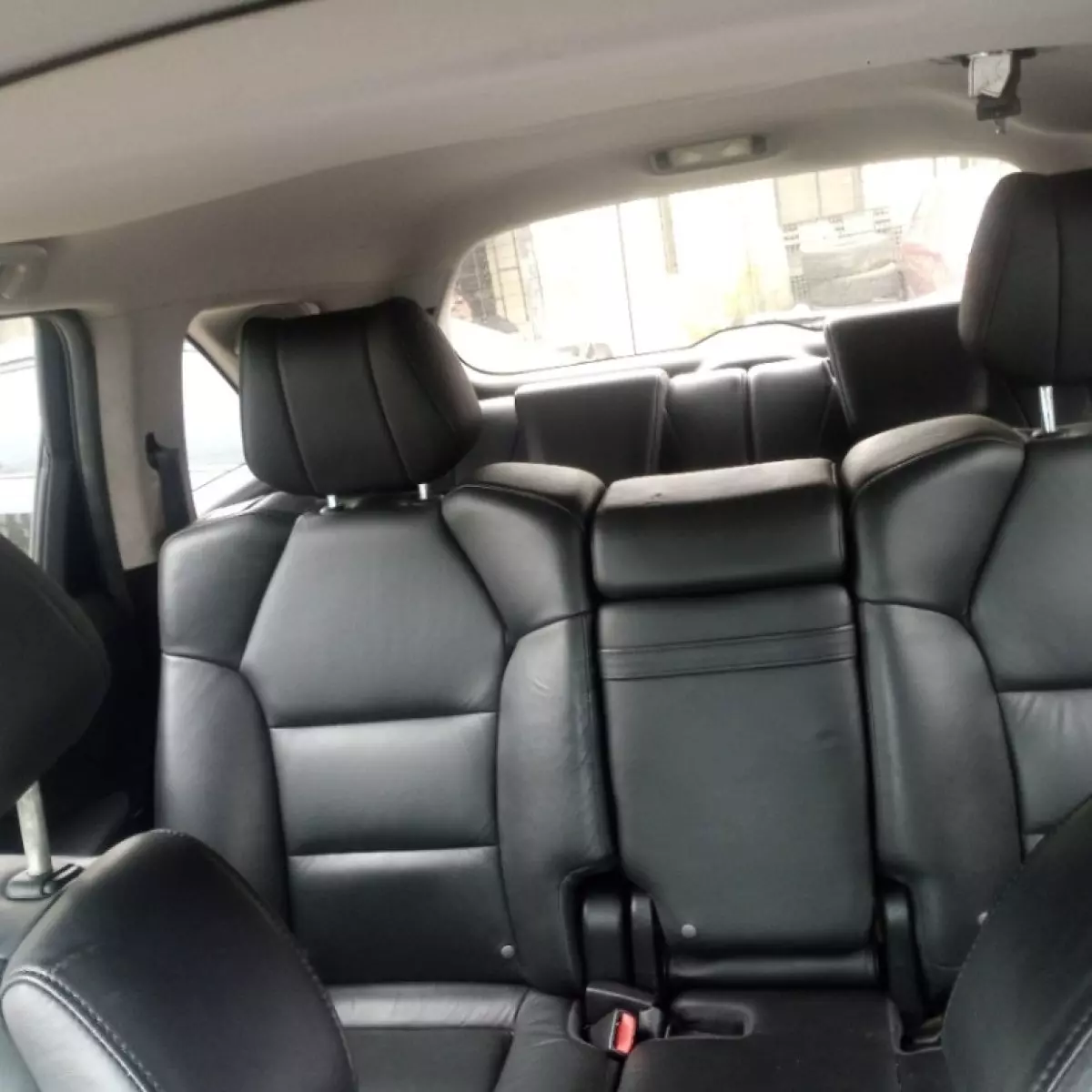interiorBack