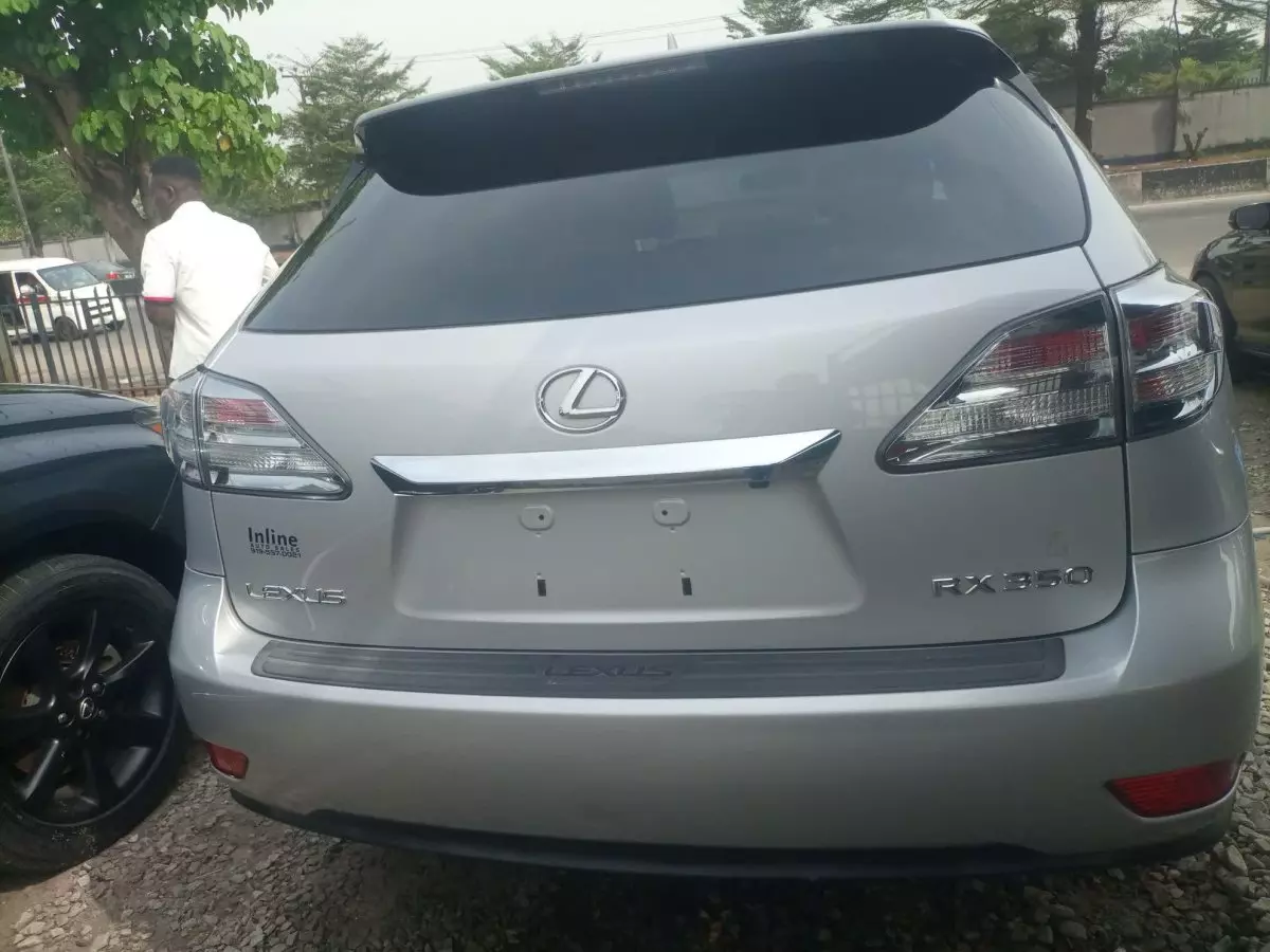 car Back