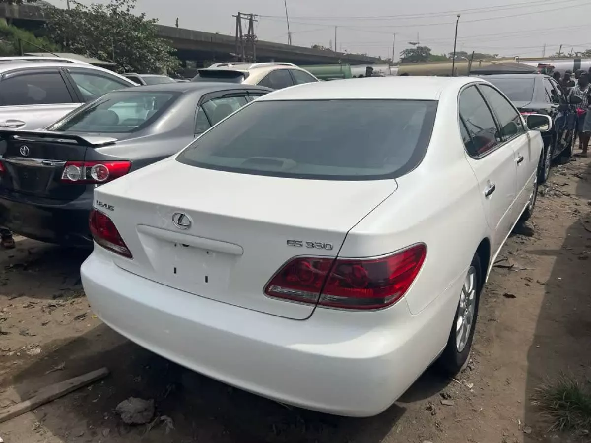 car Left Back
