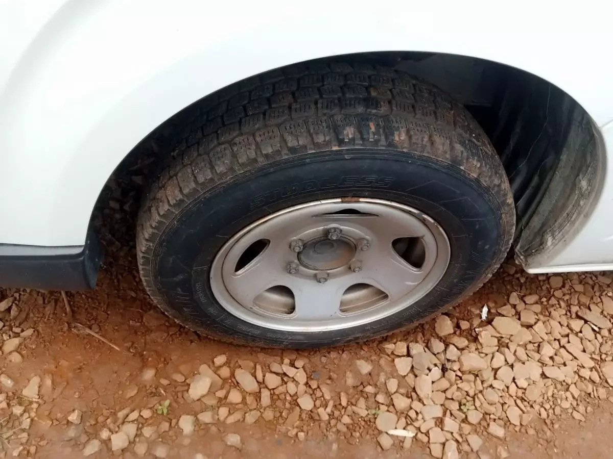 tyre3
