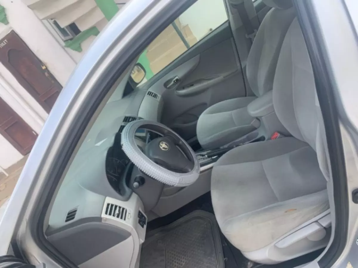 interiorBack