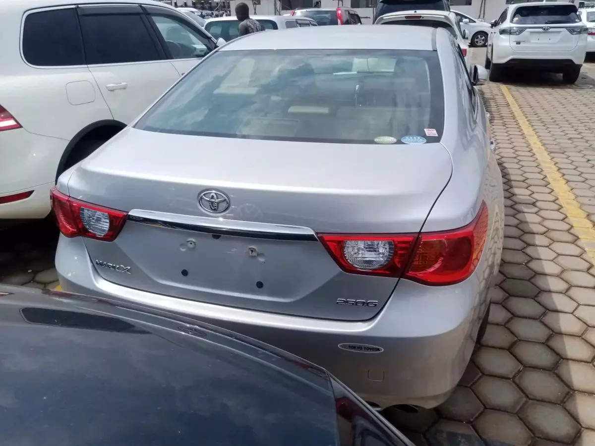 car Back