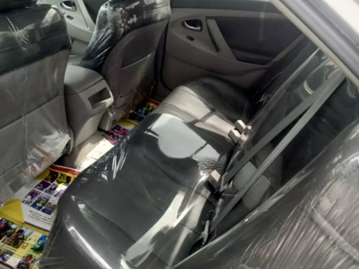 interiorBack