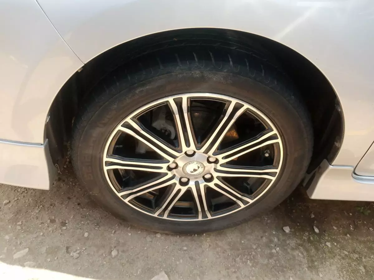tyre2