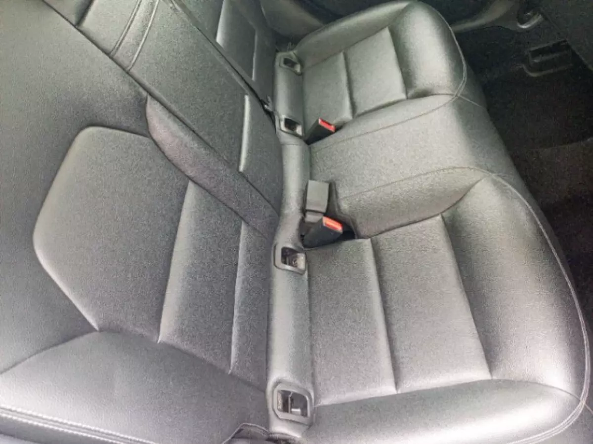 interiorBack