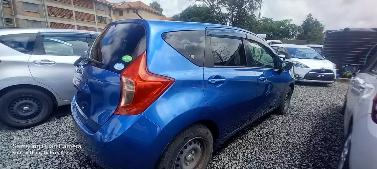 car Right Back