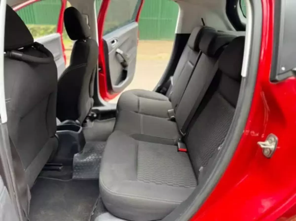 interiorBack