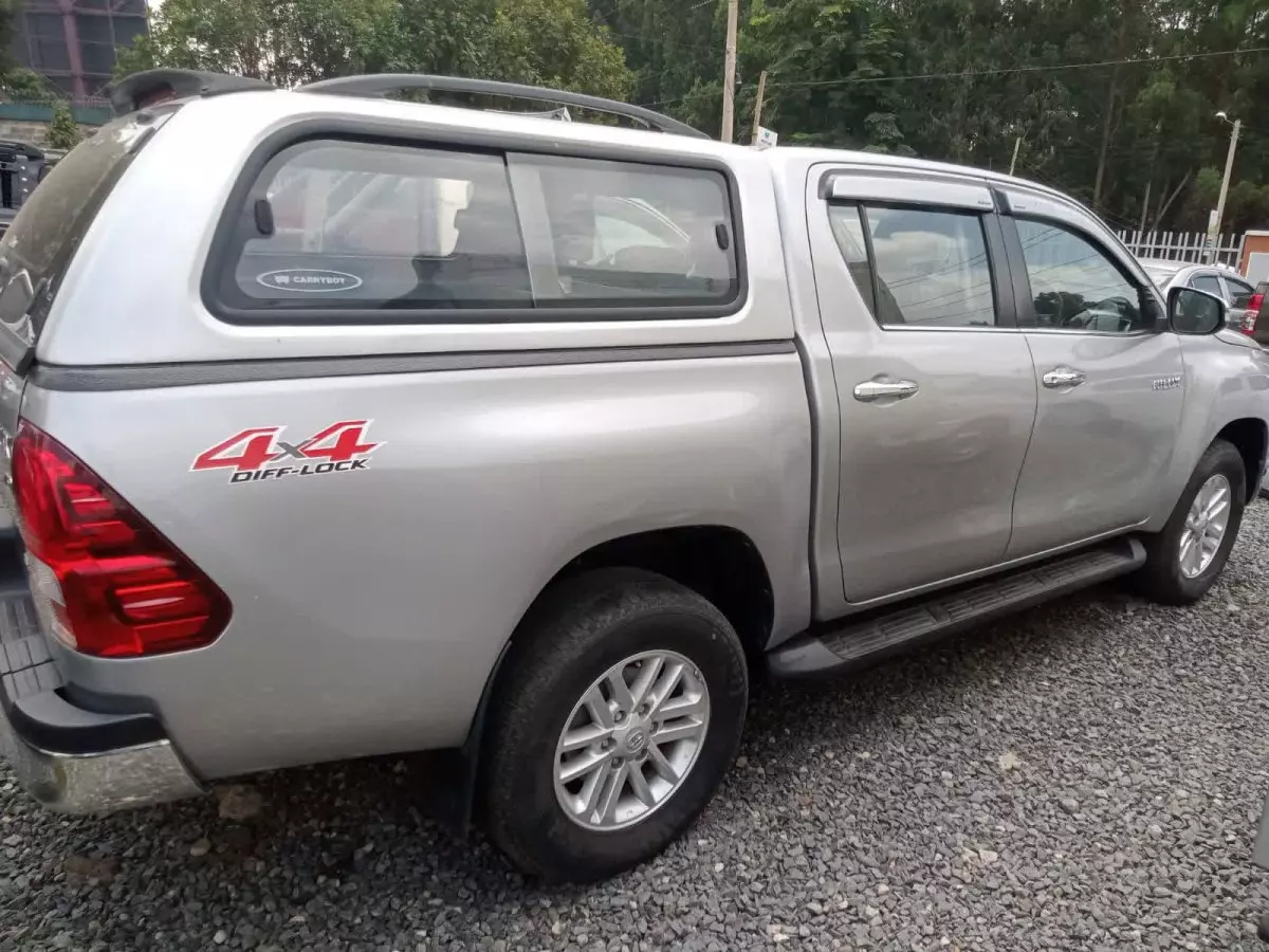 car Left