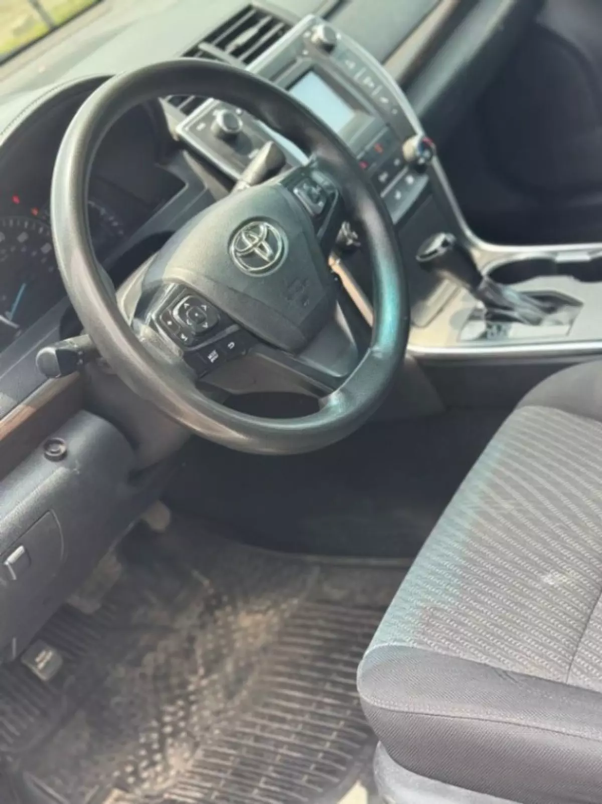 interiorFront