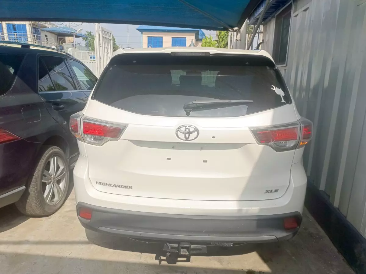 car Back