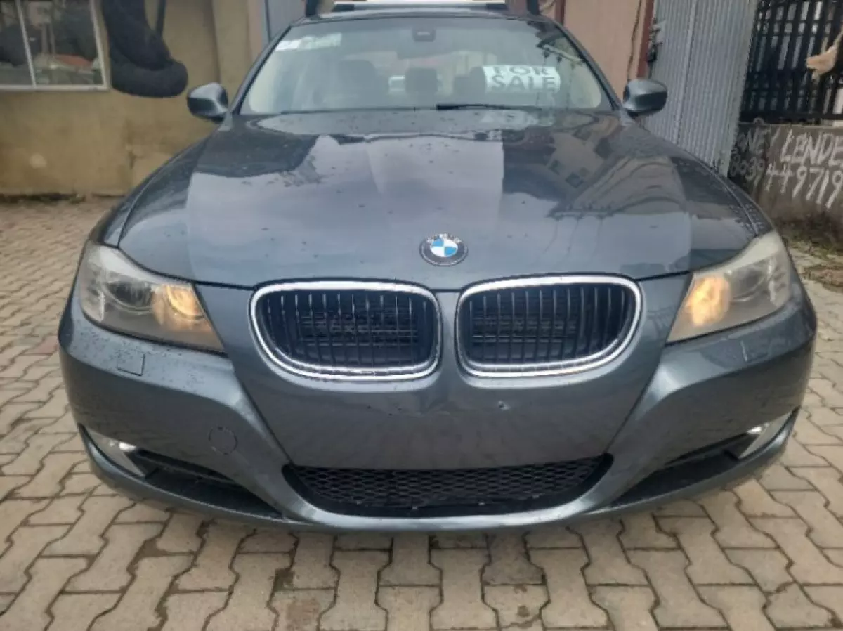 BMW 328 - 2011