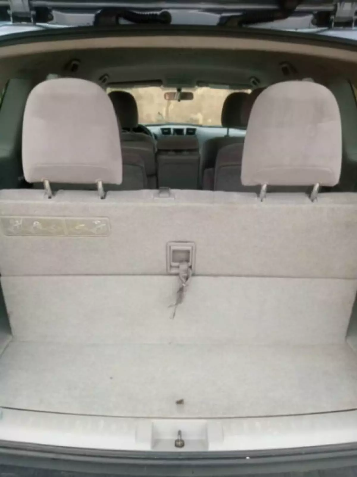 interiorBack
