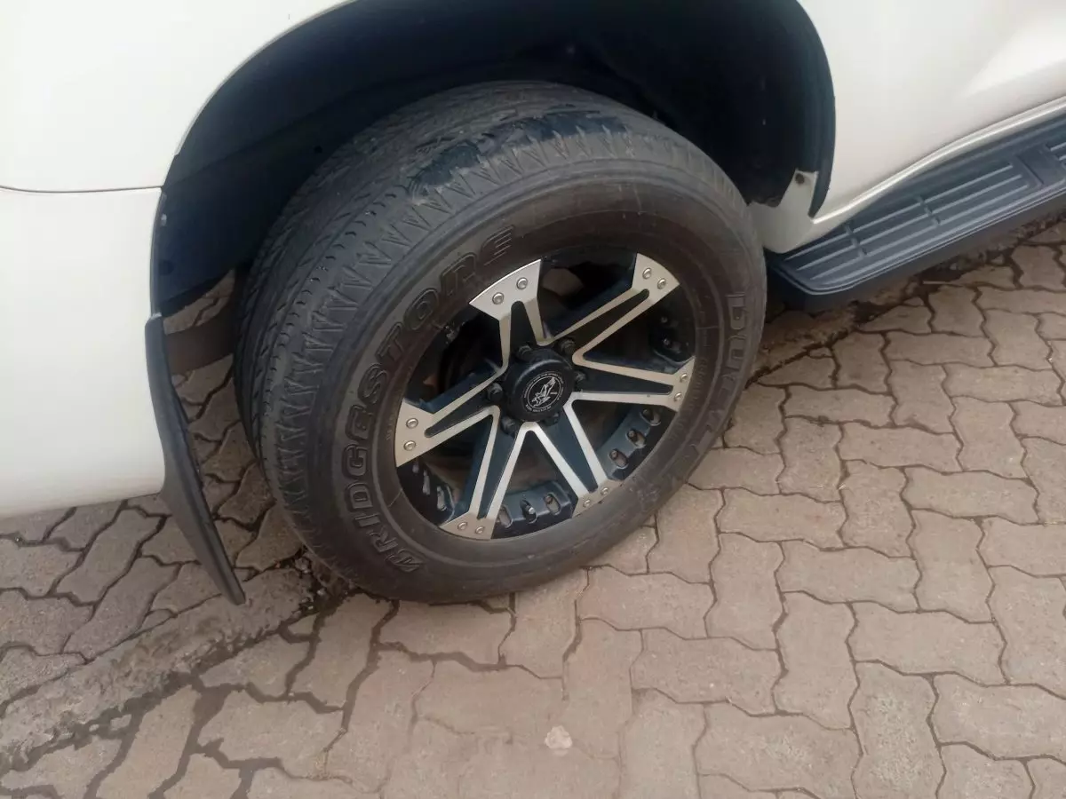 tyre3