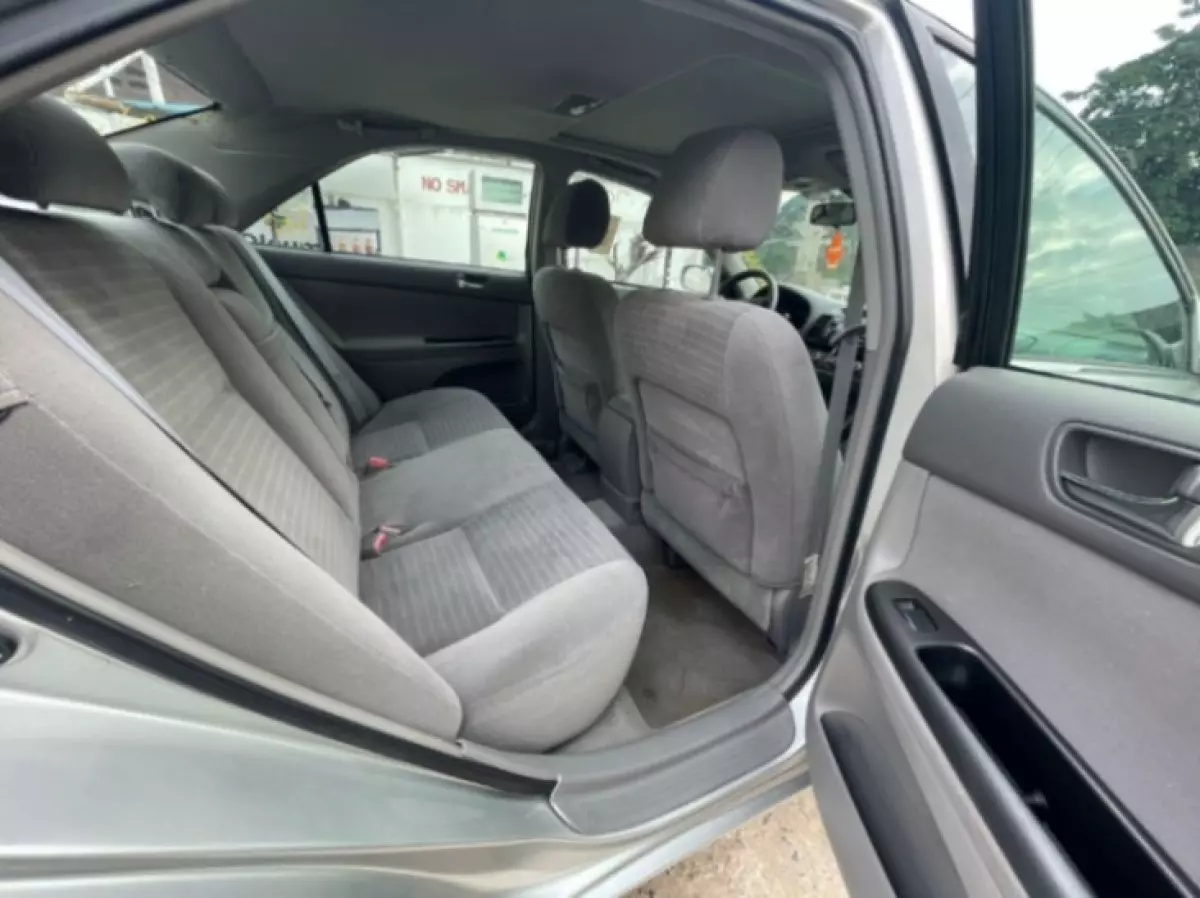 interiorBack