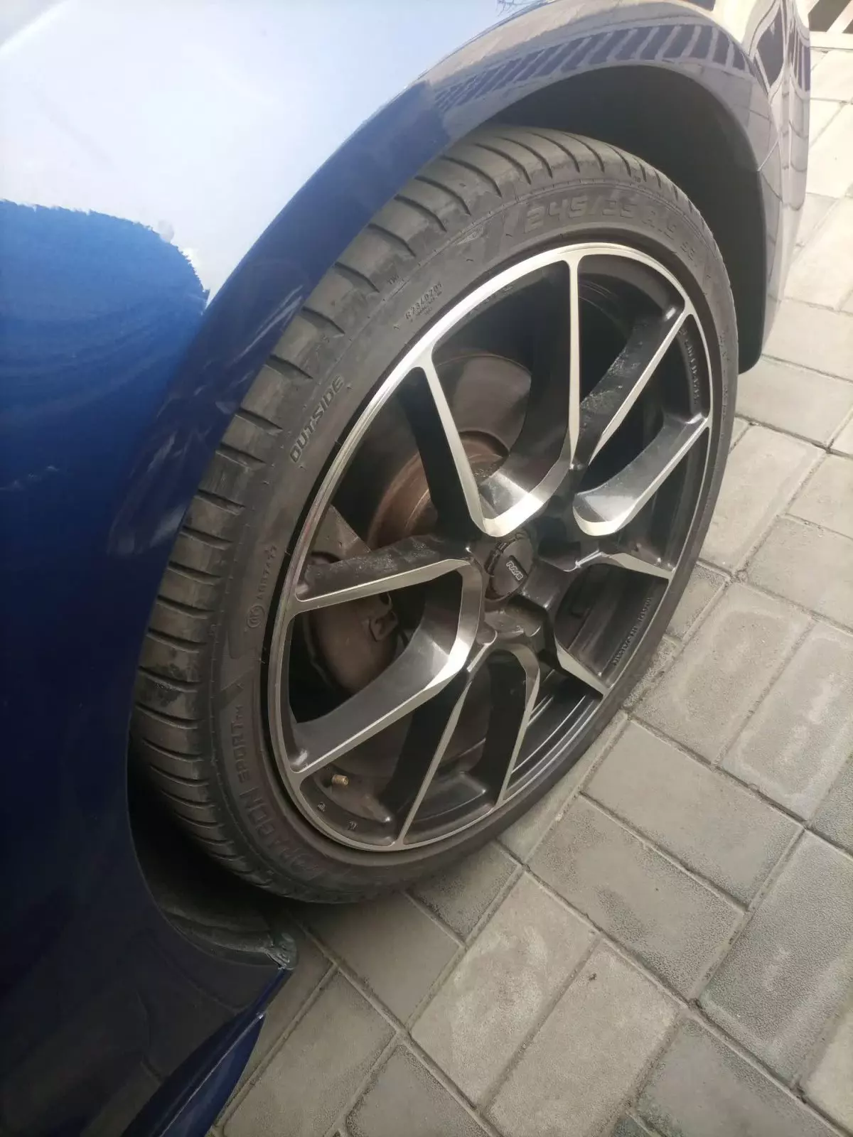 tyre0