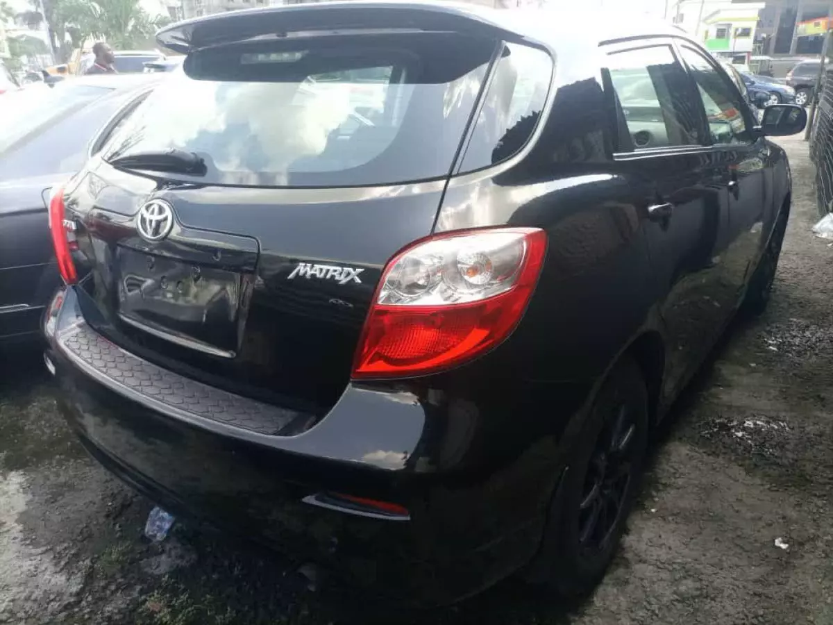 car Right Back