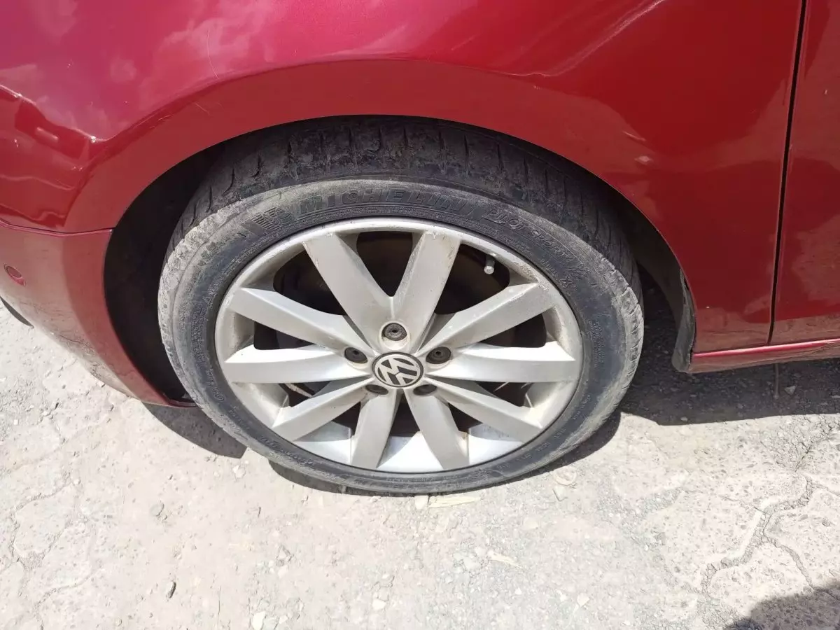 tyre2