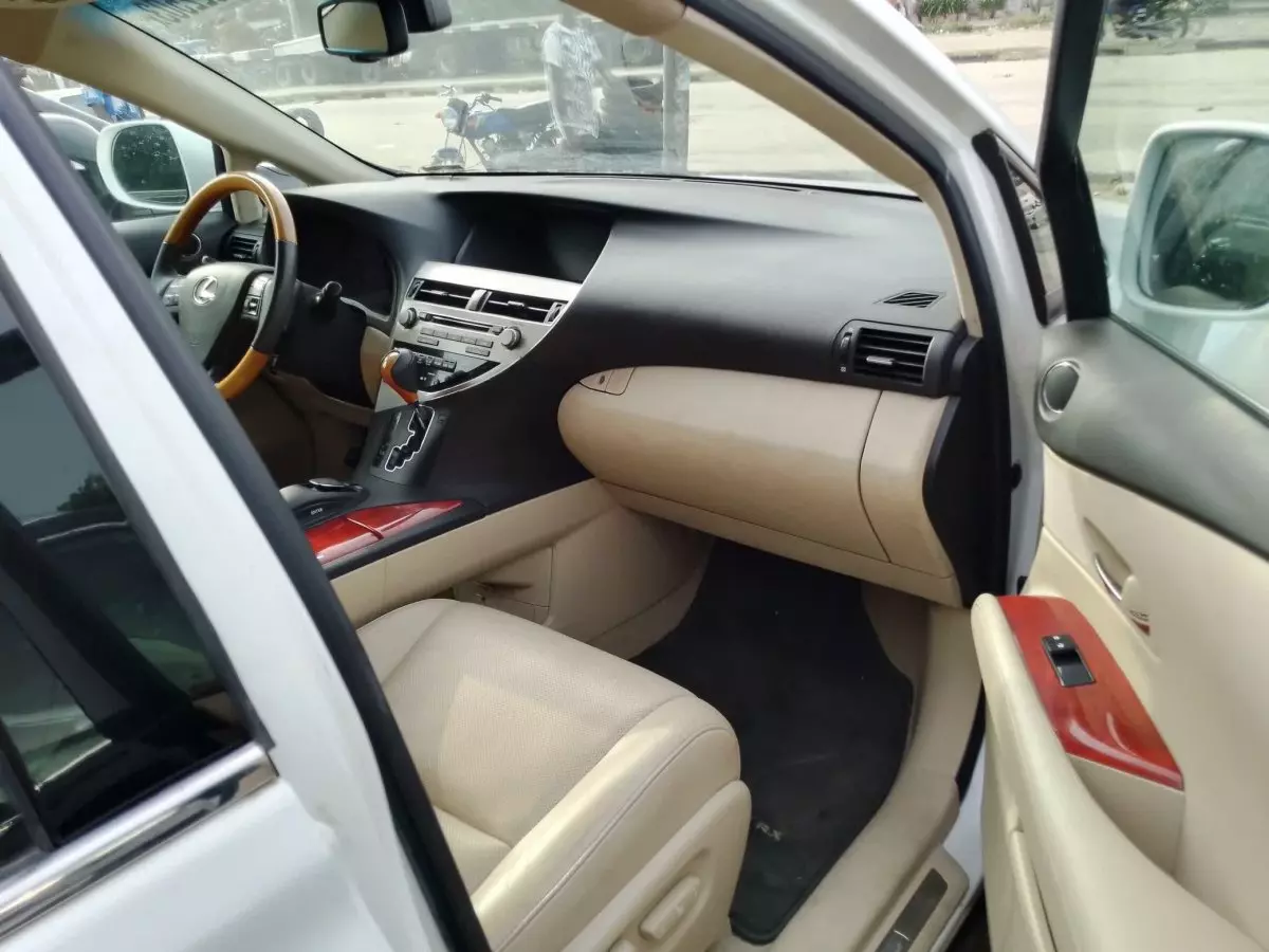 car Left
