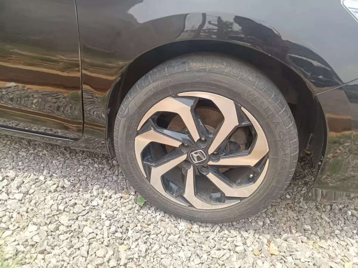 tyre3