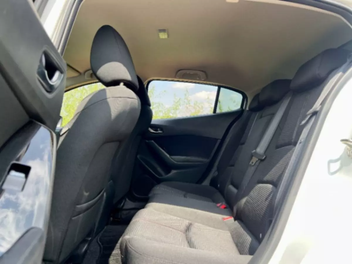 interiorBack