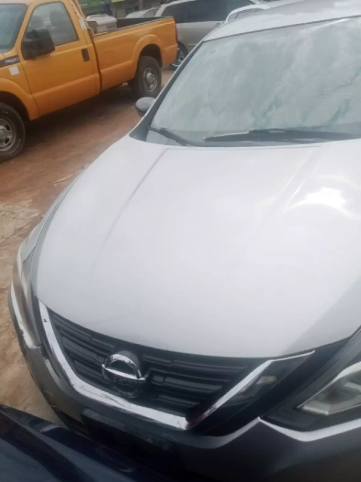 Nissan Altima - 2015