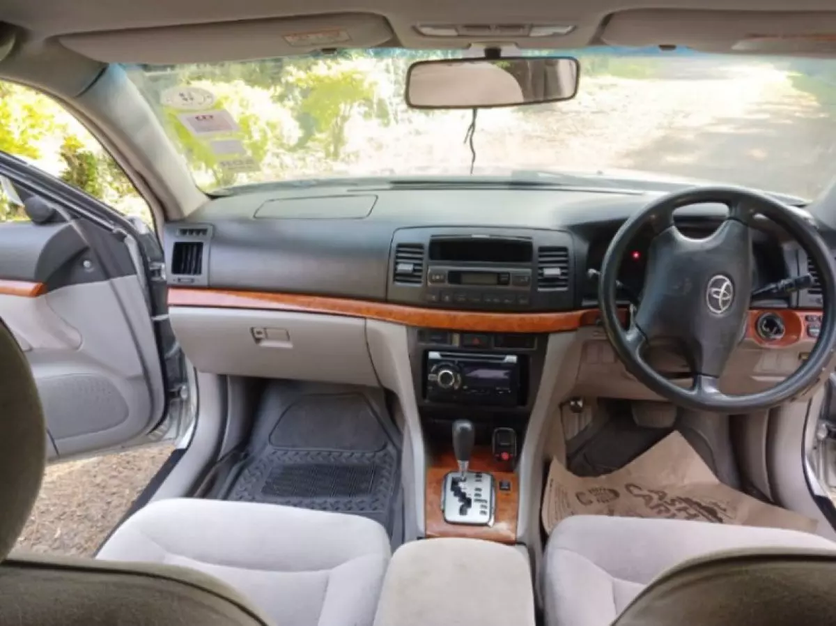 interiorFront