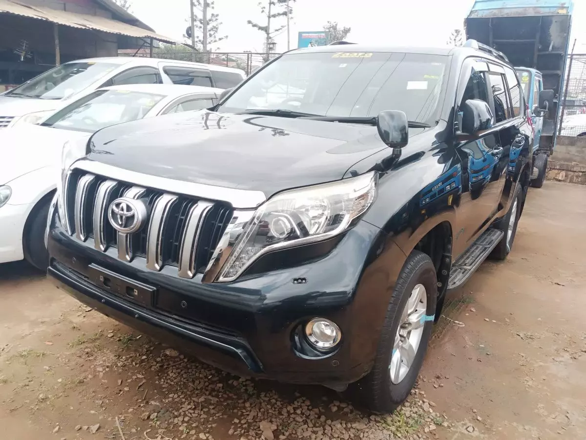 Toyota Landcruiser Prado - 2014