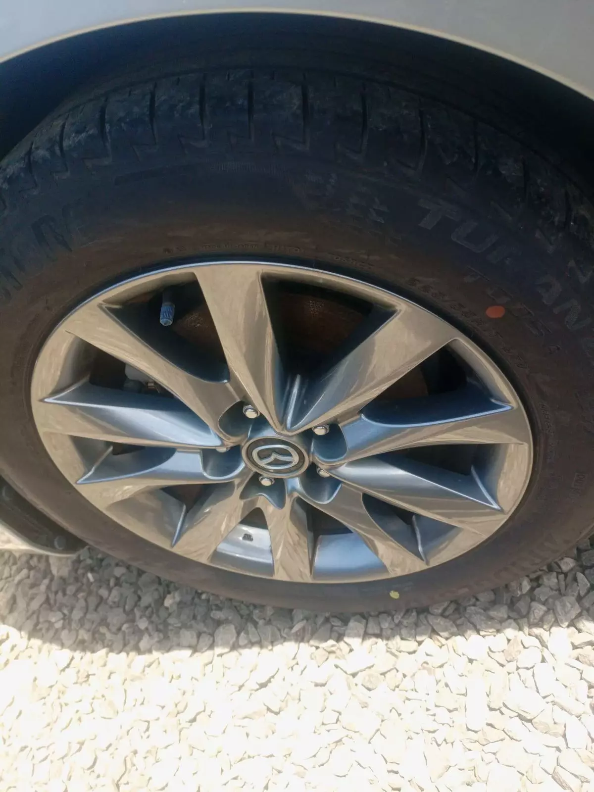 tyre1