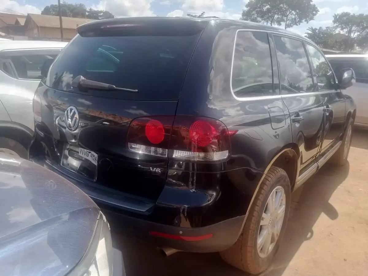 car Left Back