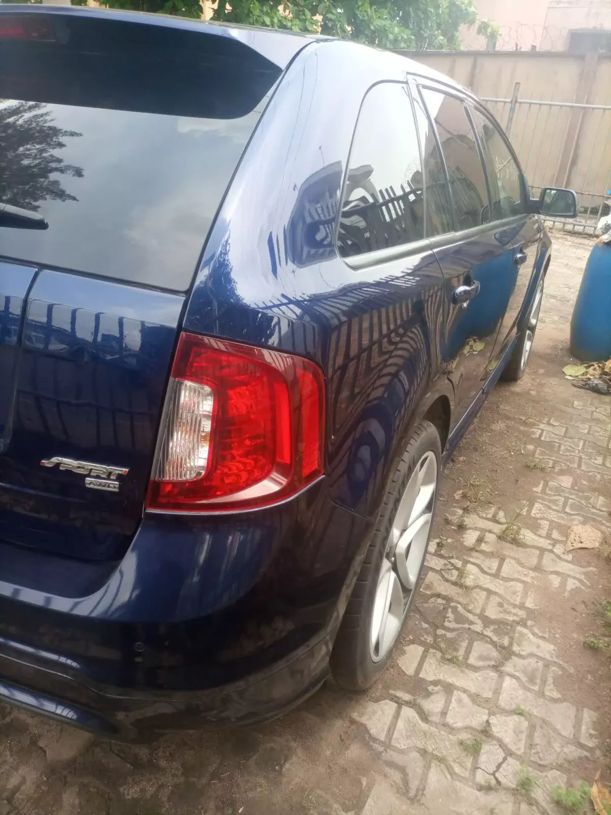 car Right Back