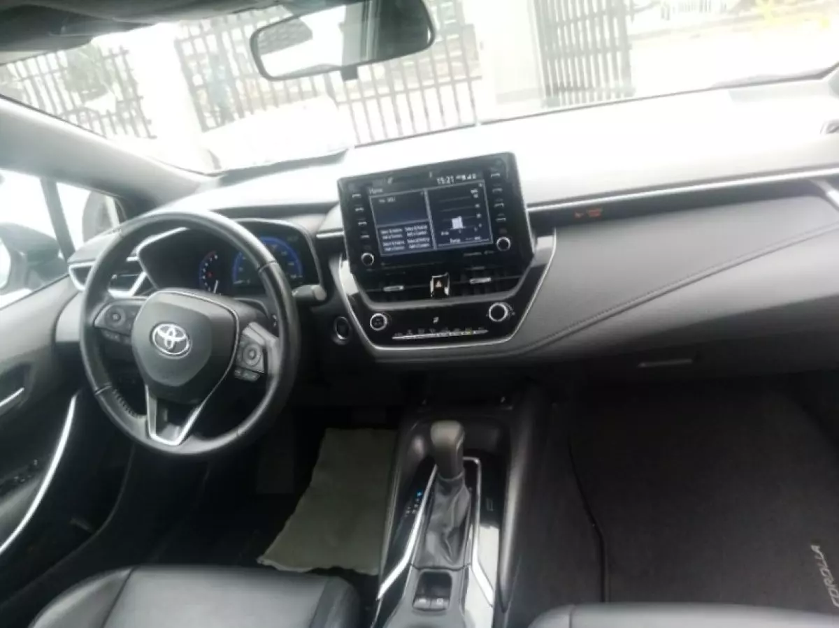 interiorFront