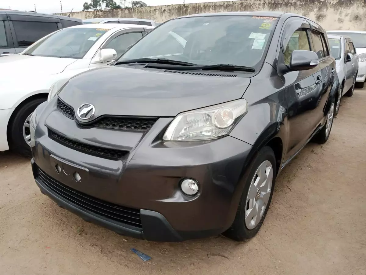 car Left Front