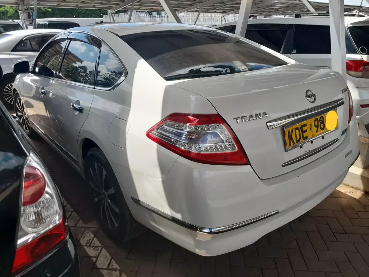 car Back