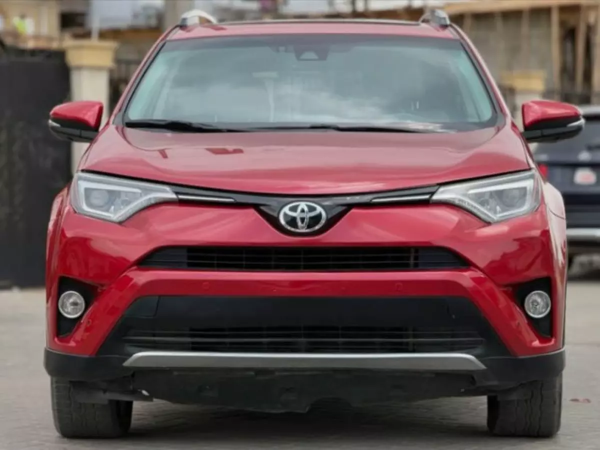 Toyota Rav4 - 2016