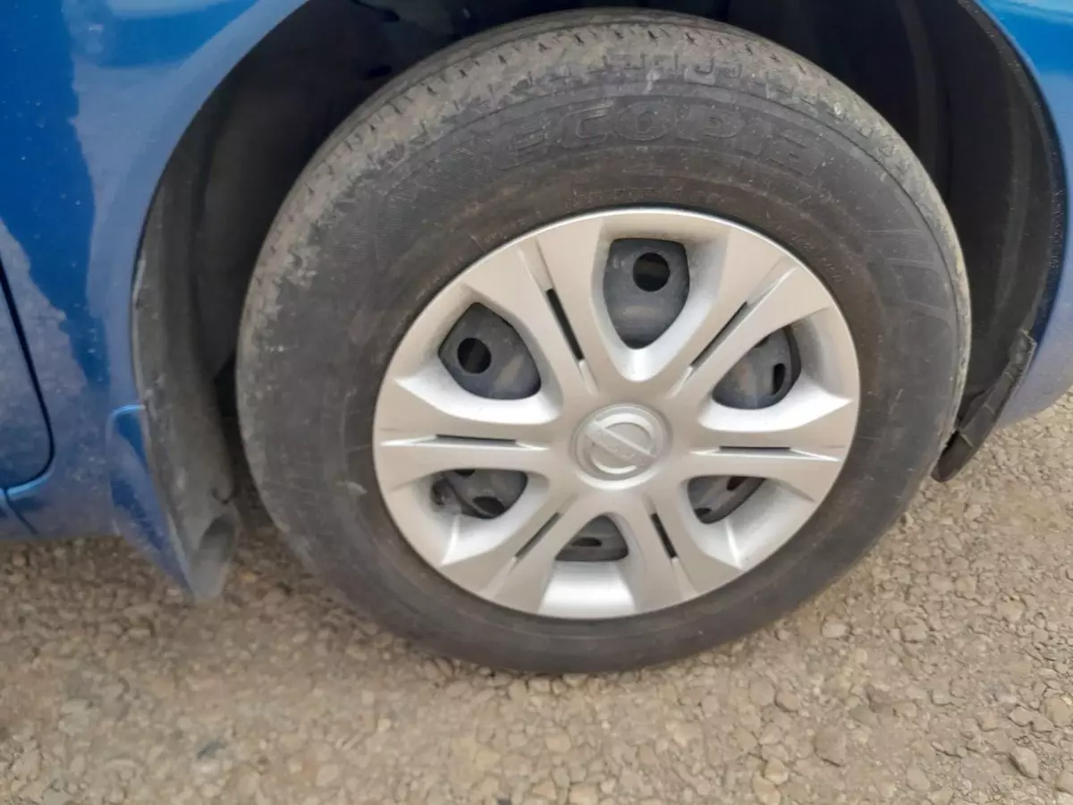 tyre2