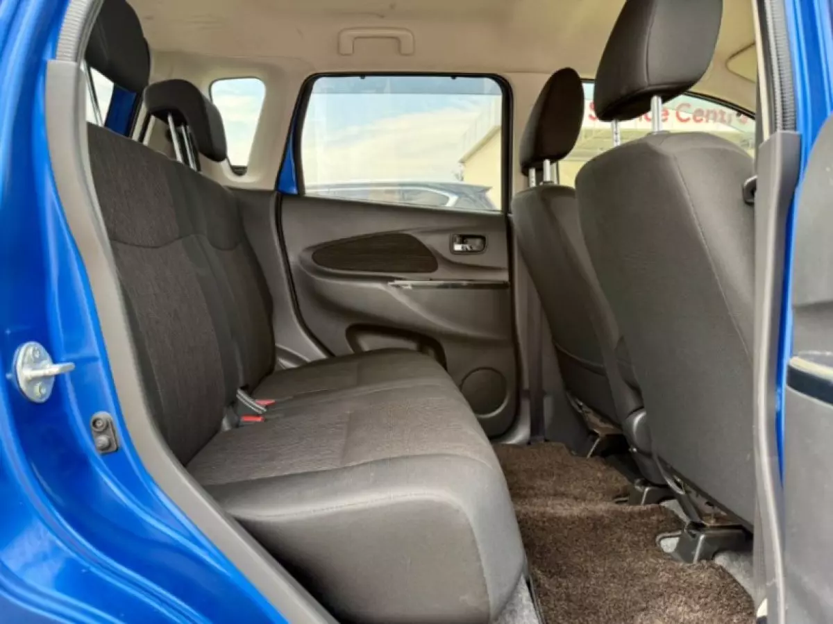 interiorBack