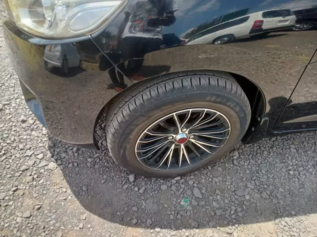 tyre1