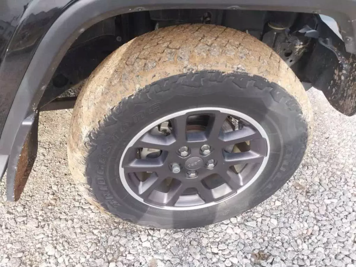 tyre1