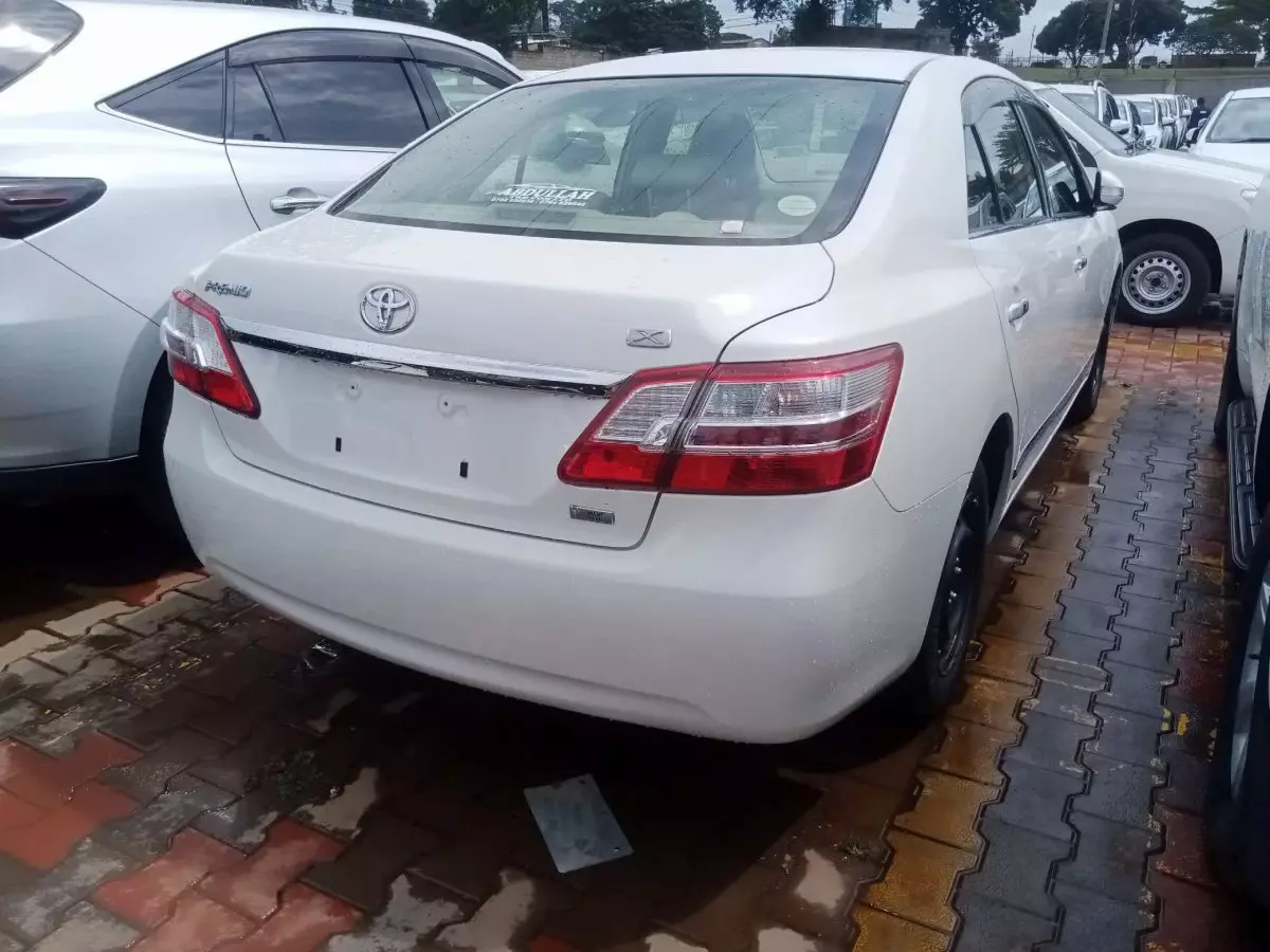 car Right Back