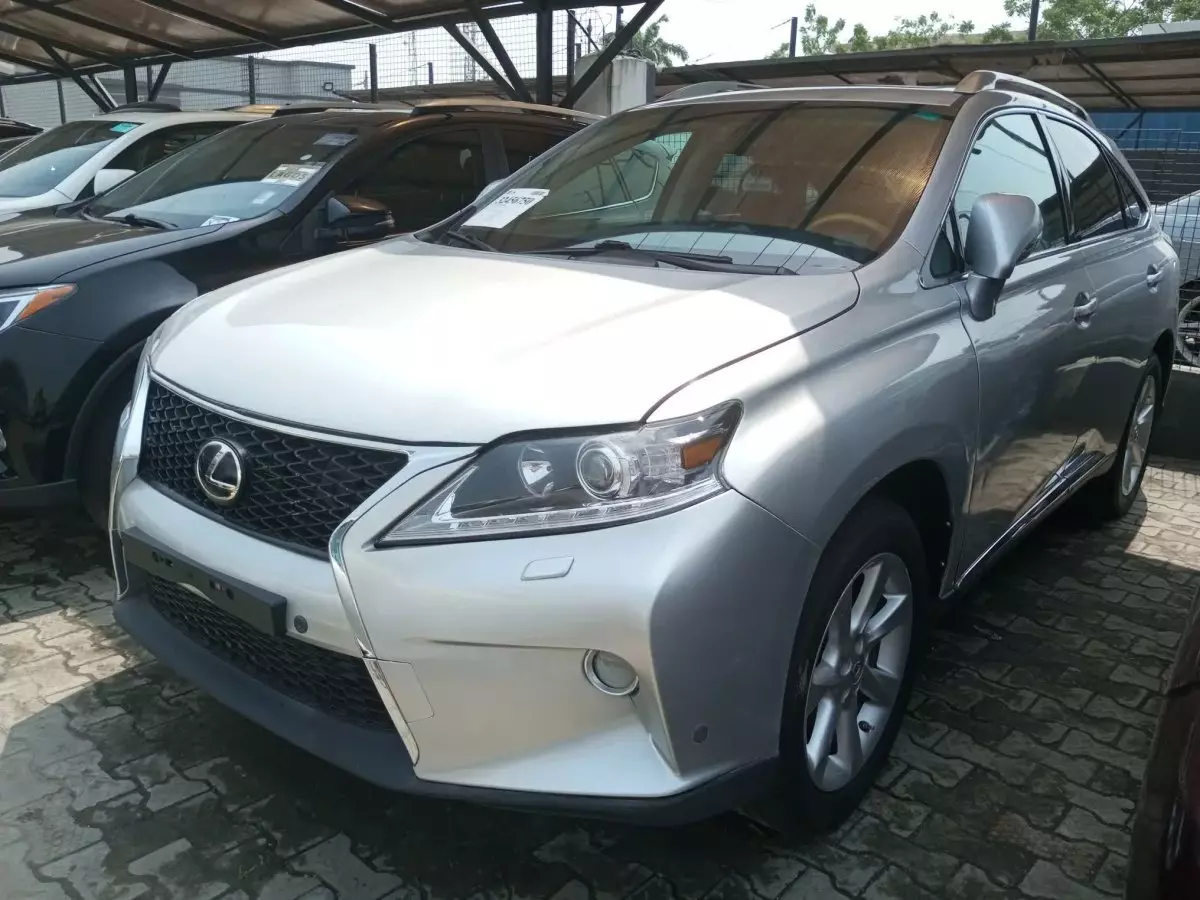 car Right Front