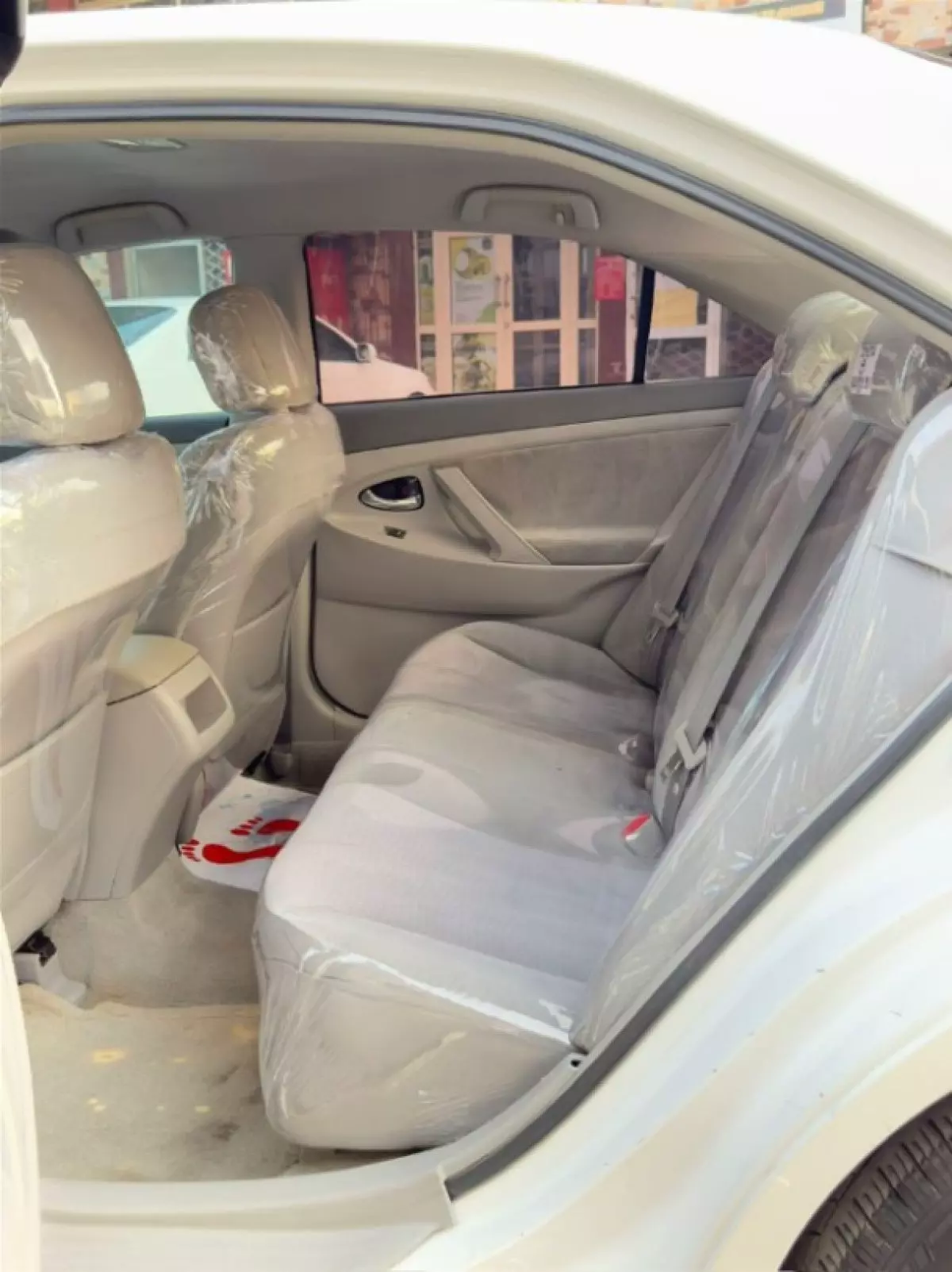 interiorBack