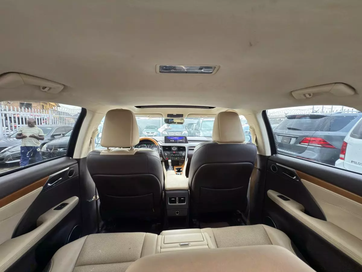backSeat