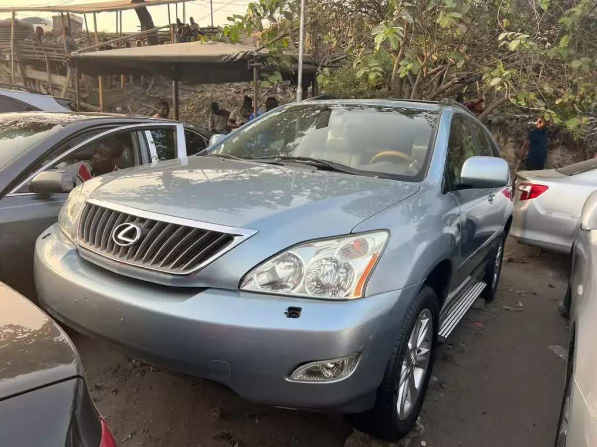 car Left
